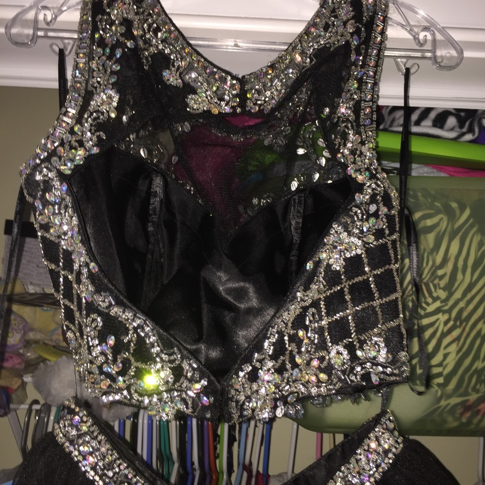 Homecoming dress - Picture 2 of 3