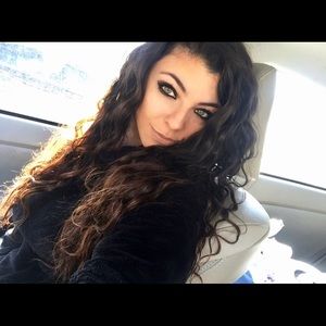 Meet your Posher, Kelsey