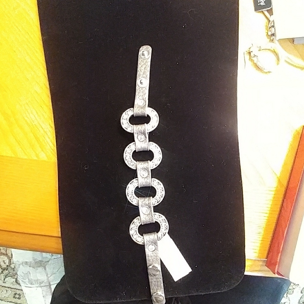 Starlet bracelet