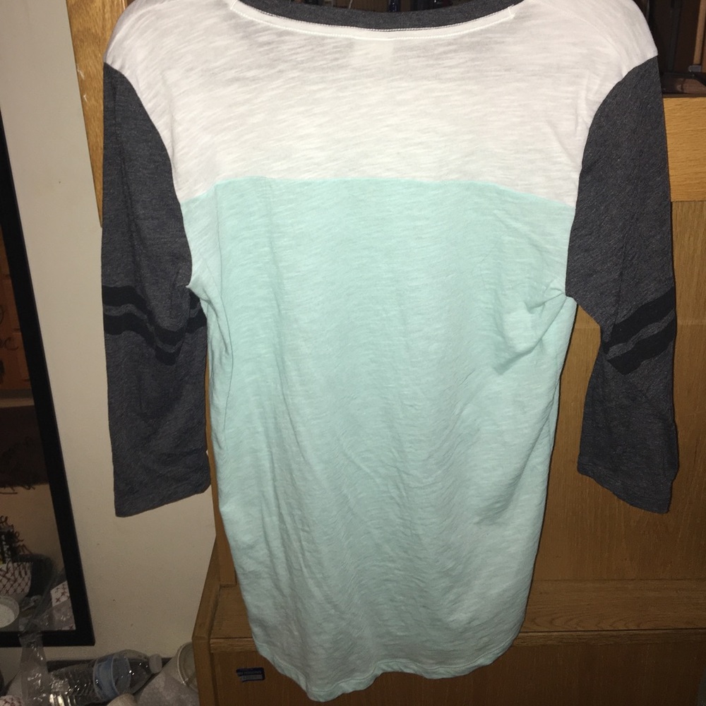 A PINK quarter length sleeve T-shirt - Picture 2 of 2