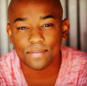 Meet your Posher, Dennis