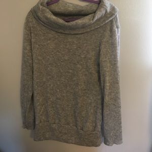 Grey sweater