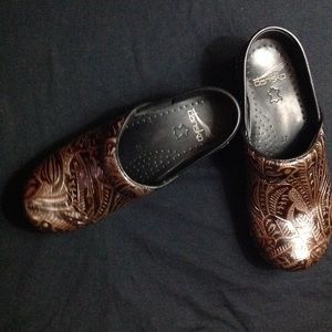 Dansko used