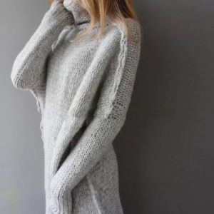 Light grey turtle neck sweater