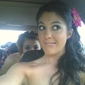 Meet your Posher, Danielle