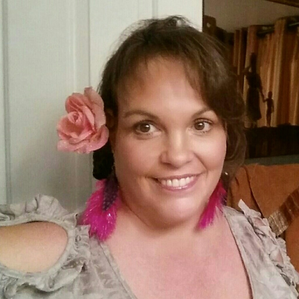 Meet your Posher, Linda