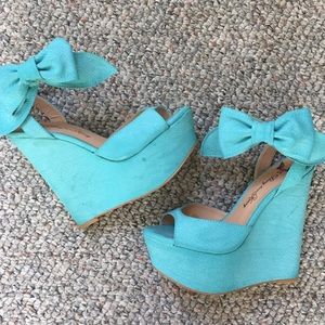 Penny Loves Kenny wedge sandal