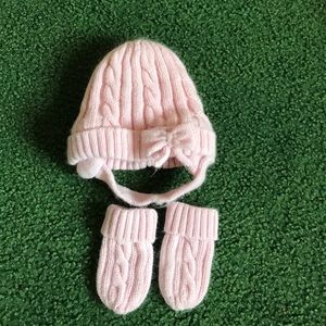 Laura Ashley hat and mitten set