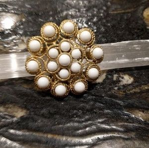 Stella and Dot flower pin pendant