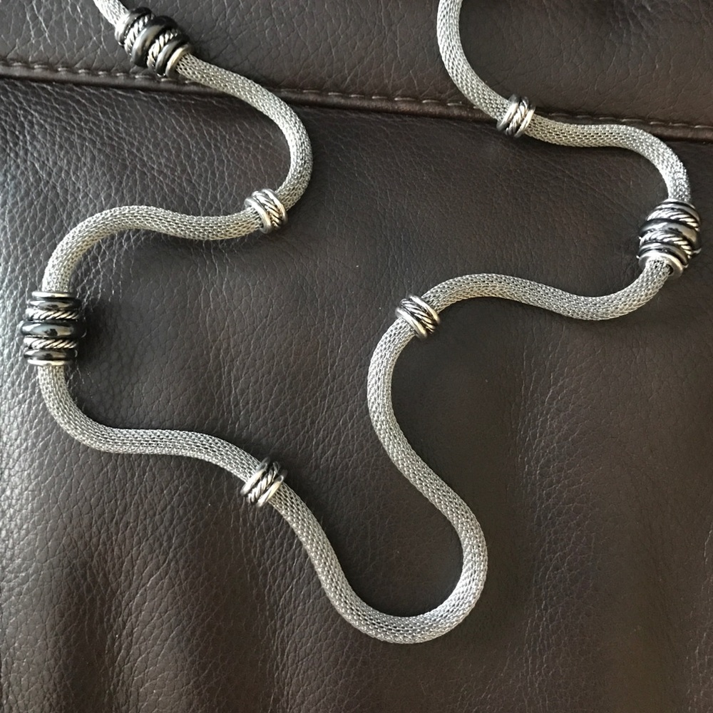 NWOT 24" Unique Hollow Snake Rope Silver Necklace