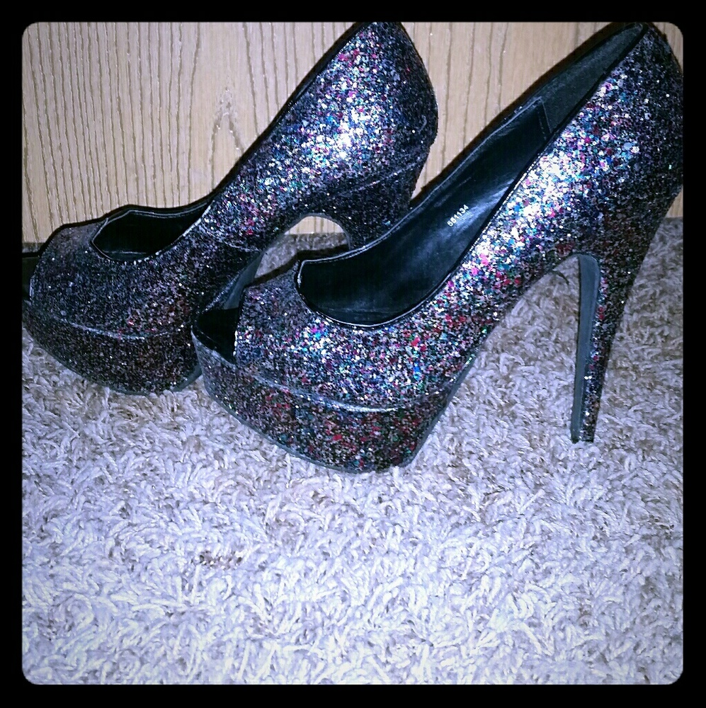 Glittery Peep Toe