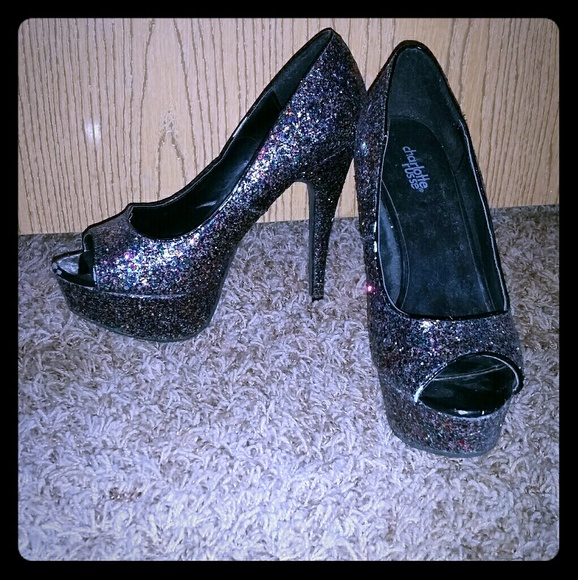 Glittery Peep Toe - Picture 2 of 2