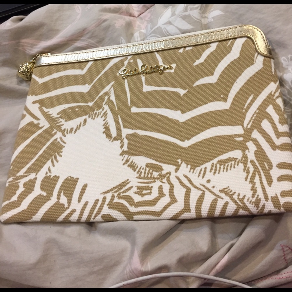 Lilly Pulitzer clutch or iPad case