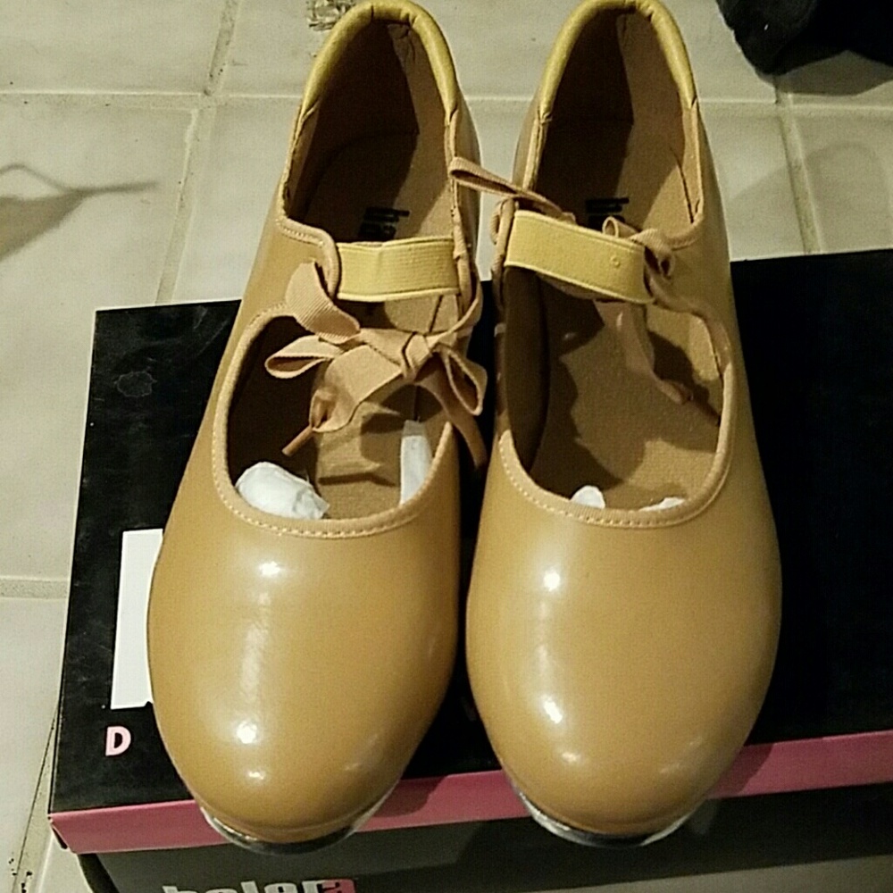 Tap shoes