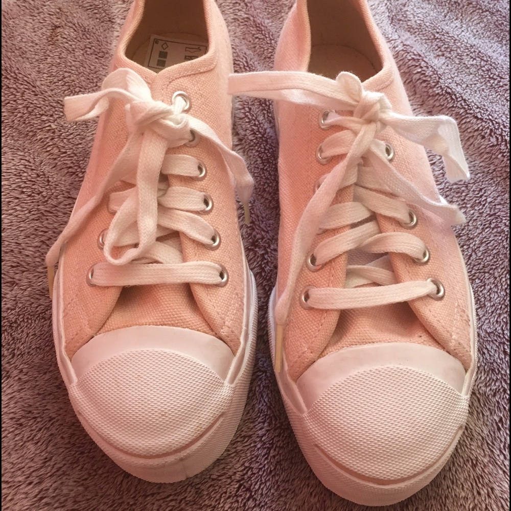 Baby pink platform sneakers