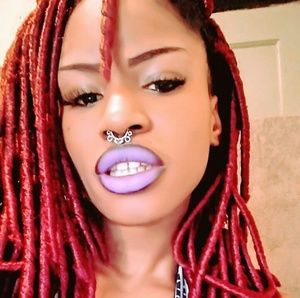 Meet your Posher, Ashanti