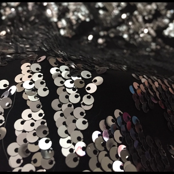 cache dress - Picture 4 of 4