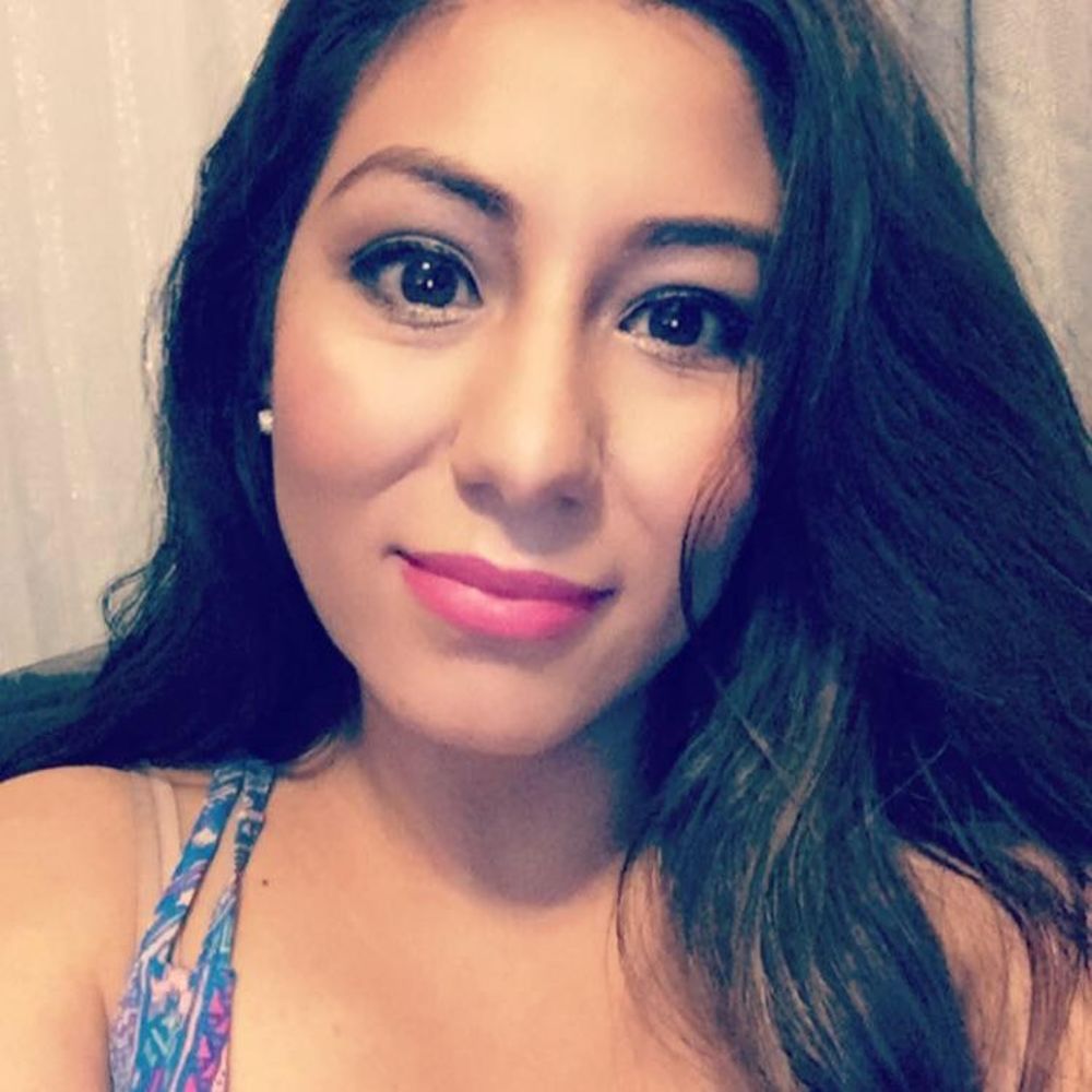 Meet your Posher, Adriana