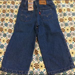 NWT LEVI'S 526 Elastic Back Loose Straight Jeans