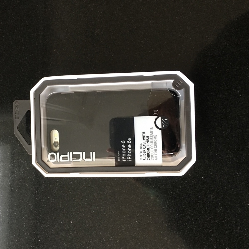 NWT incipio black edge chrome slider  iPhone 6/6s