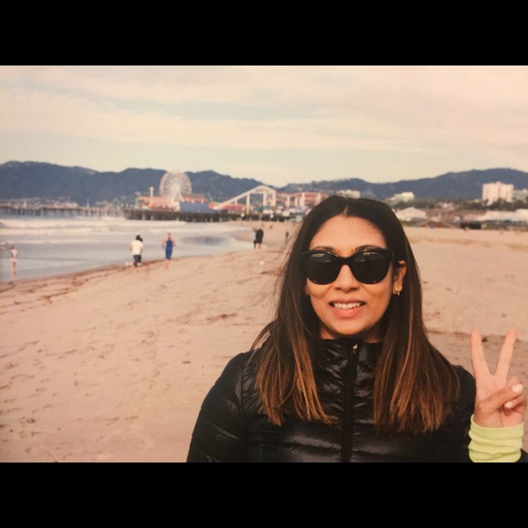 Meet your Posher, Shilena - Picture 3 of 3