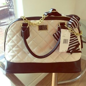 BRAND NEW TAGS STILL ATTATCHED