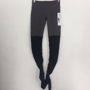 Alo Yoga Goddess Ribbed Legging