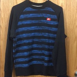 Nike crew beck sweatshirt