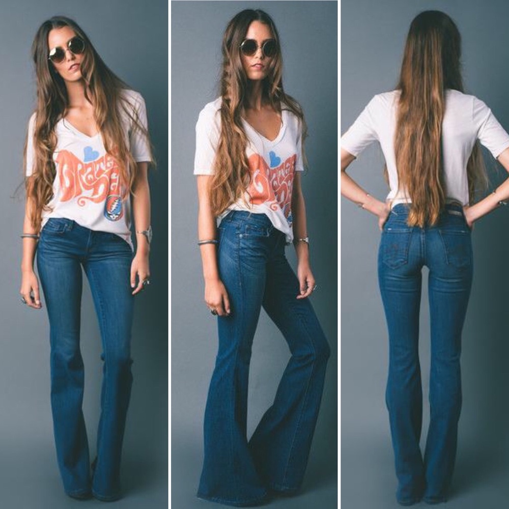 Level 99 Dahlia Flare Jeans in dark wash