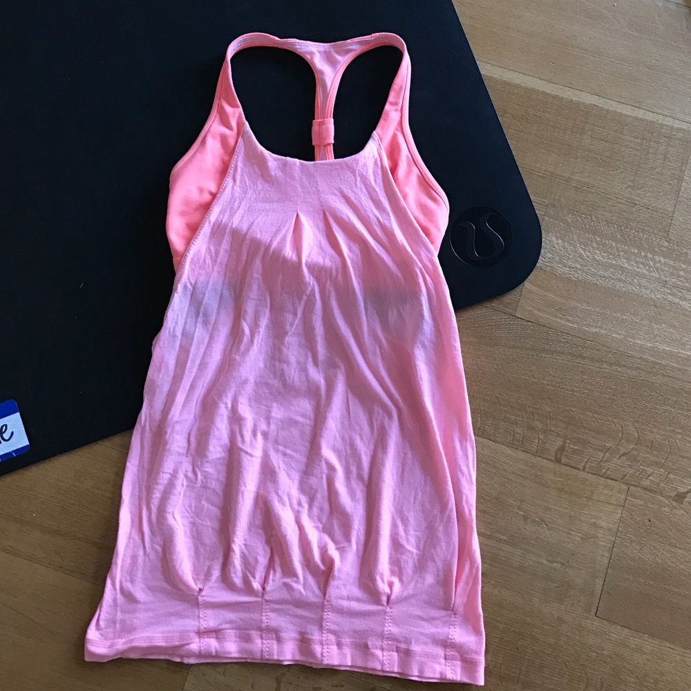 Lululemon Size 4 top