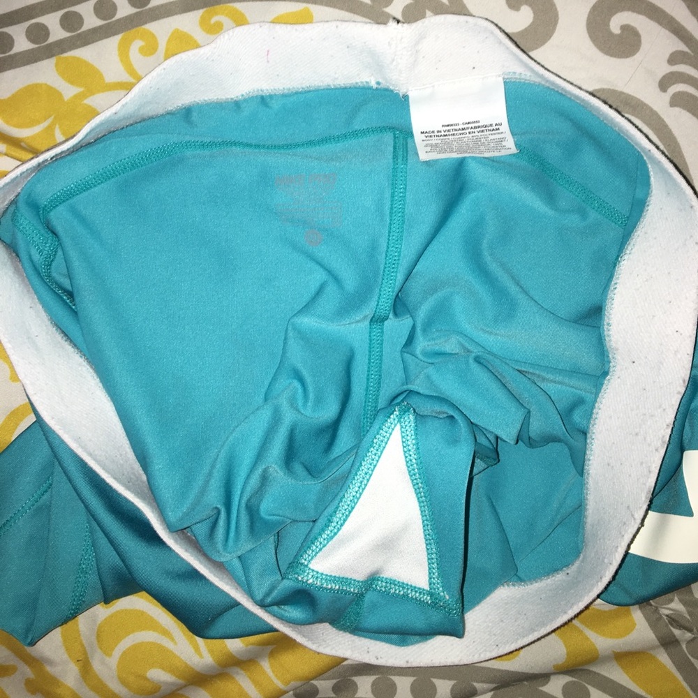 Nike spanx - Picture 2 of 2
