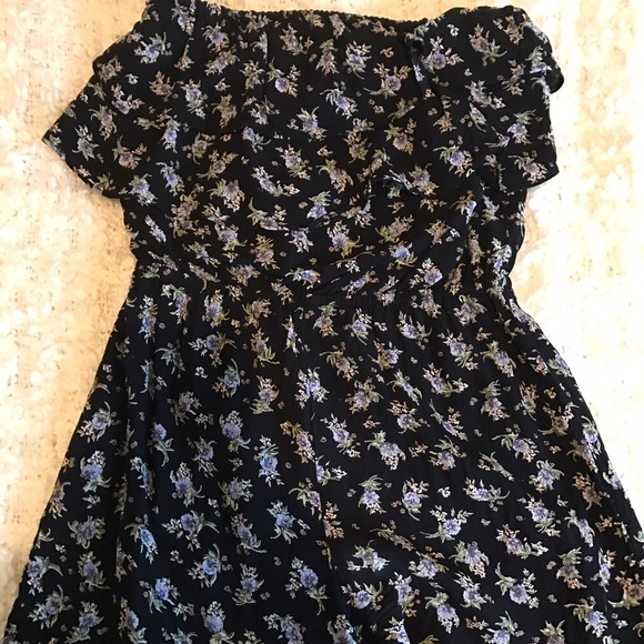 Planet Blue Blue Life Ruffle Romper Size Small - Picture 4 of 5