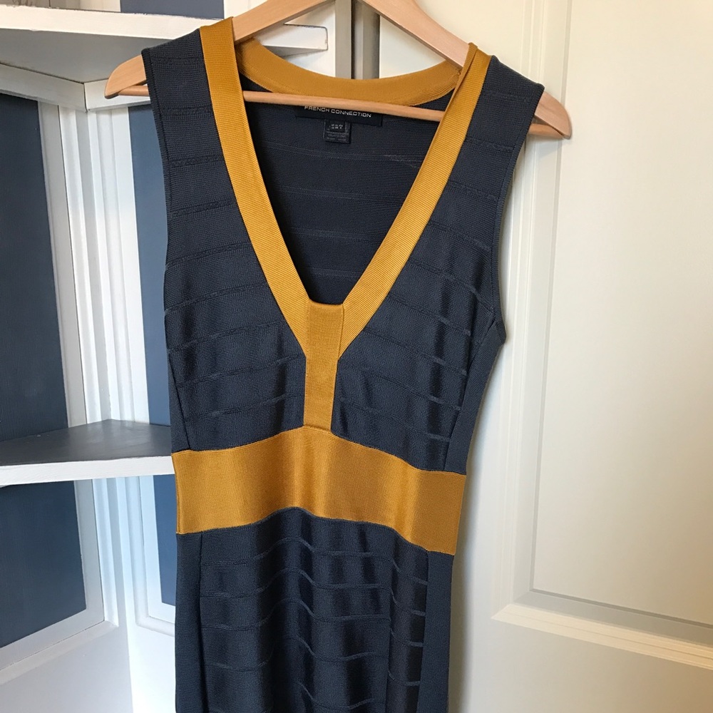 One Day Sale! EUC French Connection Bandage dress