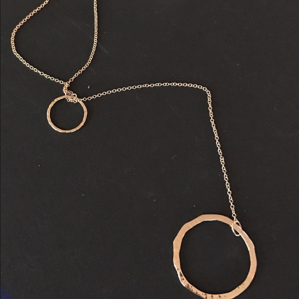 Saks Fifth Avenue Pull Necklace 🌟Final Drop🌟