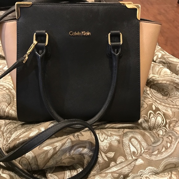 Calvin Kline bag - Picture 2 of 4