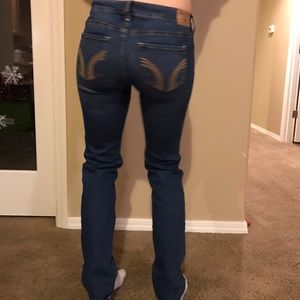 Mid rise Hollister jeans
