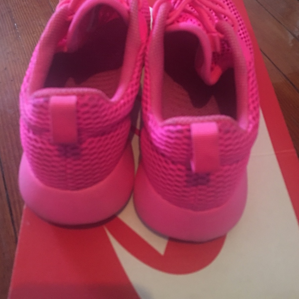 Roshe Runs