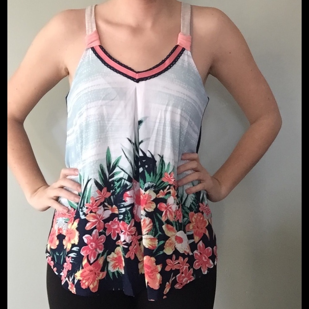 Floral Tanktop!