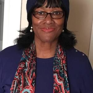 Meet your Posher, Gloria