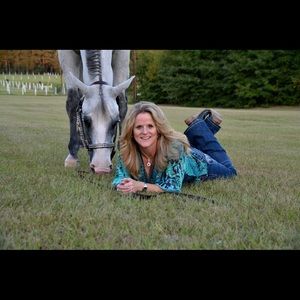 Meet your Posher, Lynn