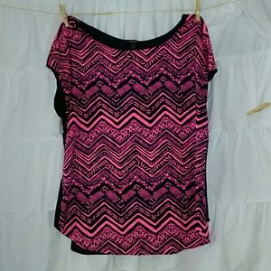 Neon Peach Chevron Top Size 1x