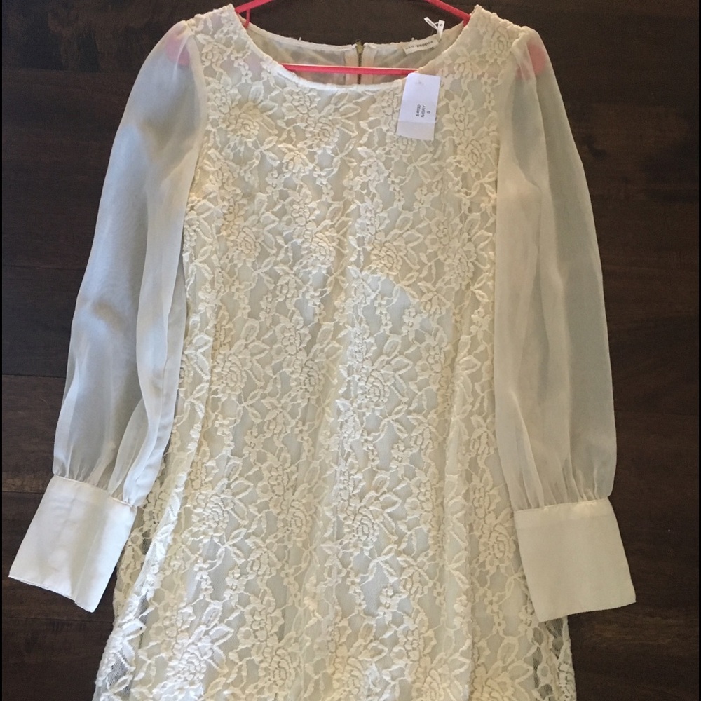 Blu Pepper cream lace dress