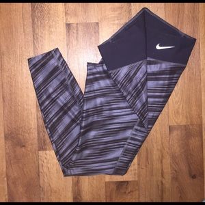 Gray and blake Nike leggings