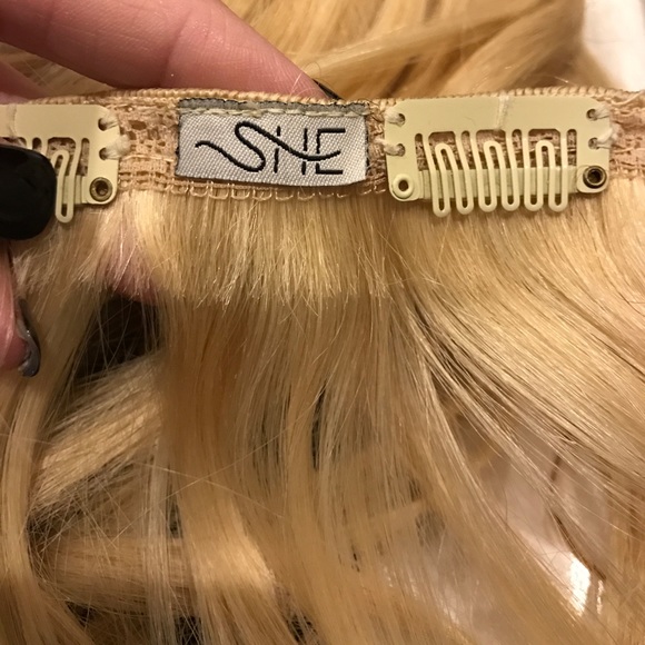 She hair extensions by Shilo - Picture 3 of 4