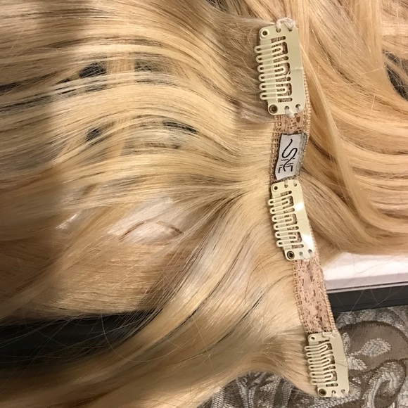 She hair extensions by Shilo - Picture 4 of 4