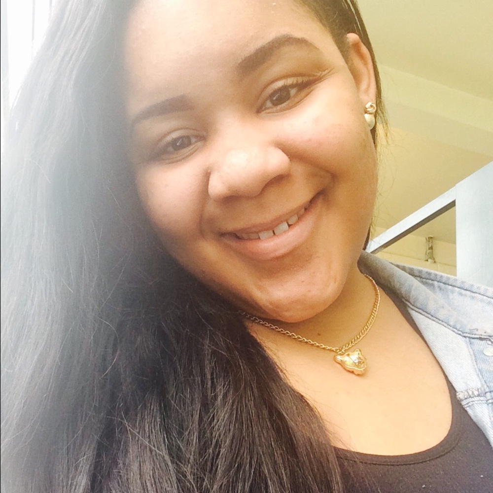 Meet your Posher, Shala
