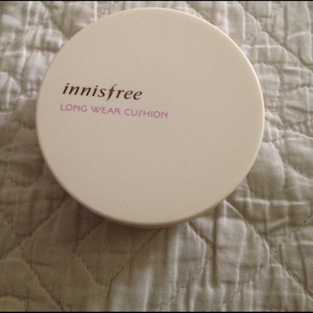 Innisfree long wear cushion 21