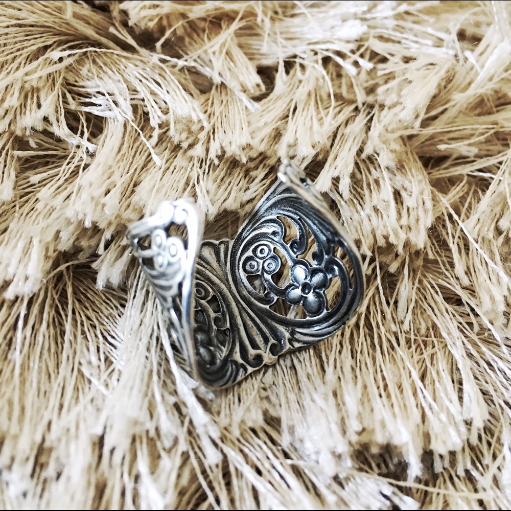 Antique Vintage Silver Ring - Picture 3 of 5