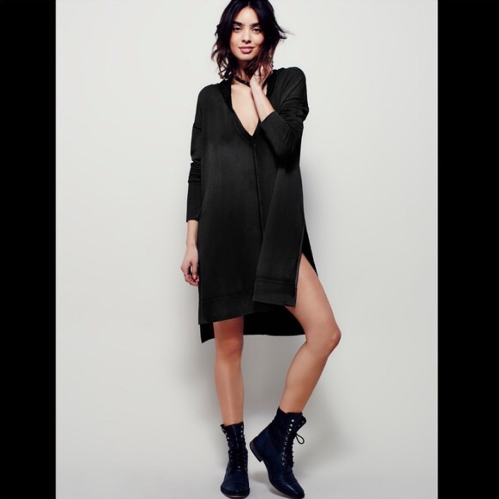 ❌LAST DAY SALE❌ FREE PEOPLE tunic sweater