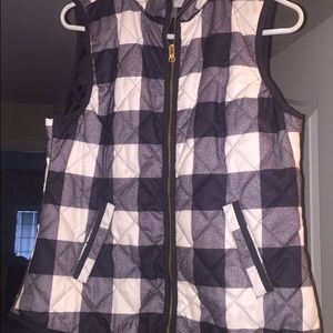 Black and white old navy vest
